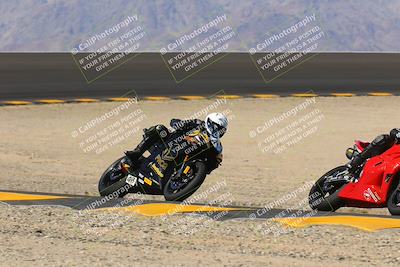 media/Sep-25-2022-CVMA (Sun) [[ee08ed6642]]/Race 8 Supersport Middleweight Shootout/